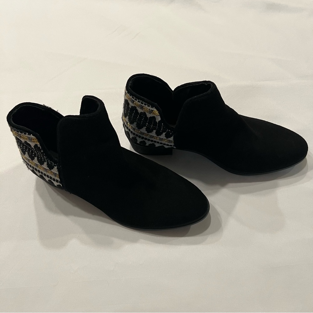 Steve Madden Black and Gold Embellished Ankle Booties
